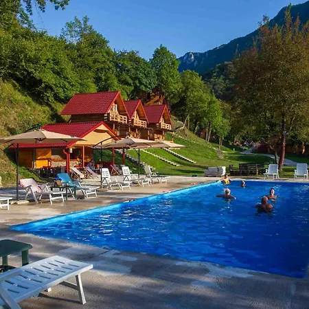 캠프장 Rafting Center 