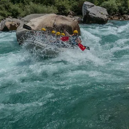 캠프장 Rafting Center 
